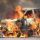 Auto_in_fiamme